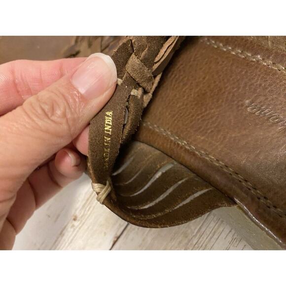 Tommy Bahama Sandals Mens 12D Brown Leather Huarache Slip On - Picture 10 of 11